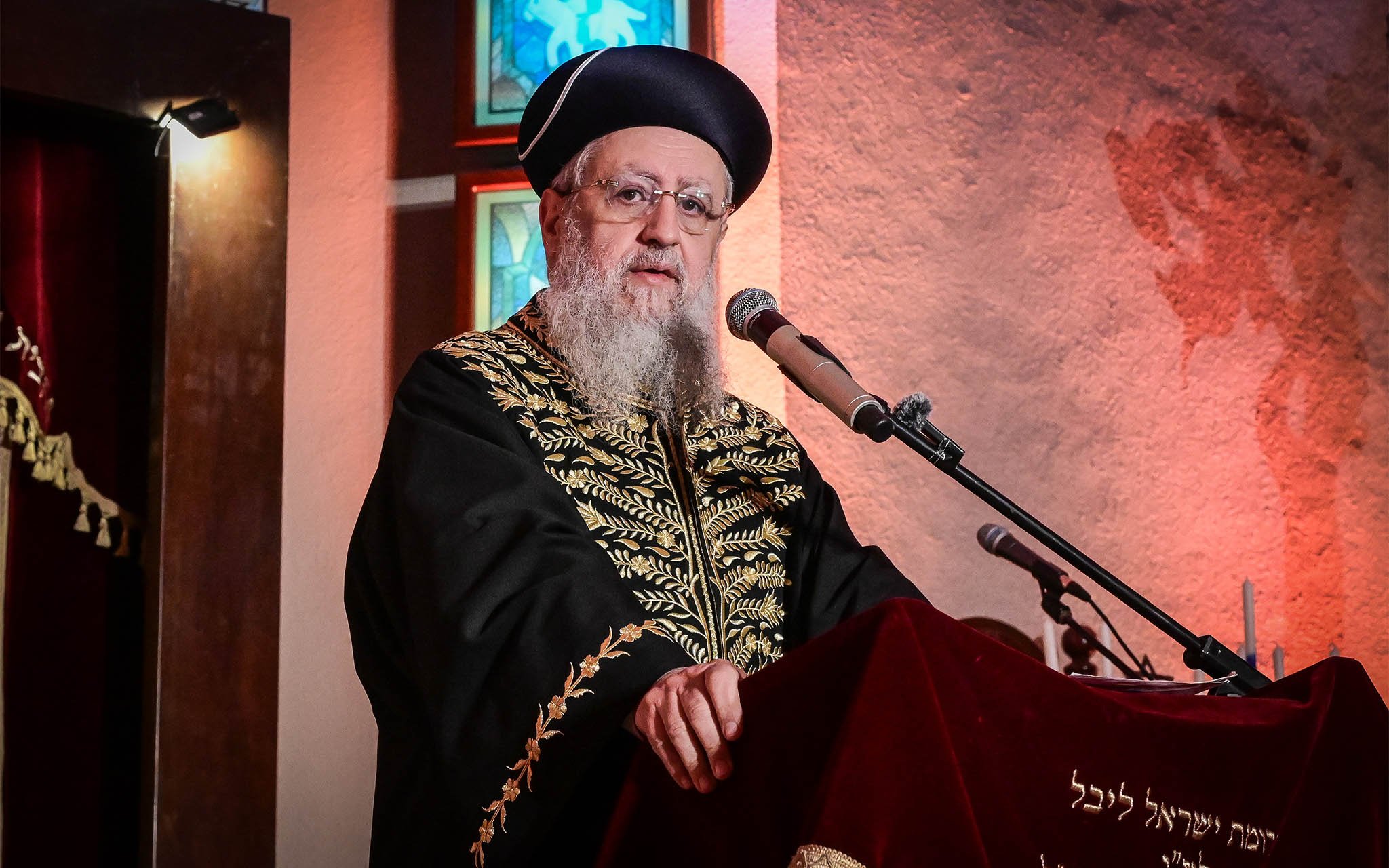 Chief rabbi: Coming days are fateful, pray that leaders make the right decisions