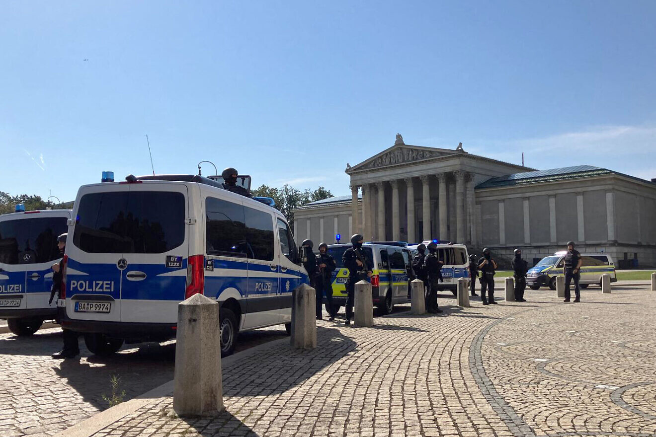 Gunman opens fire near Israeli consulate in Munich