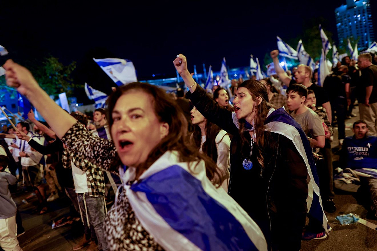 Israeli Jews more right-wing after Oct. 7