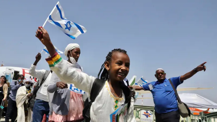 Operation Tzur Yisrael: 181 new immigrants land in Israel from Ethiopia