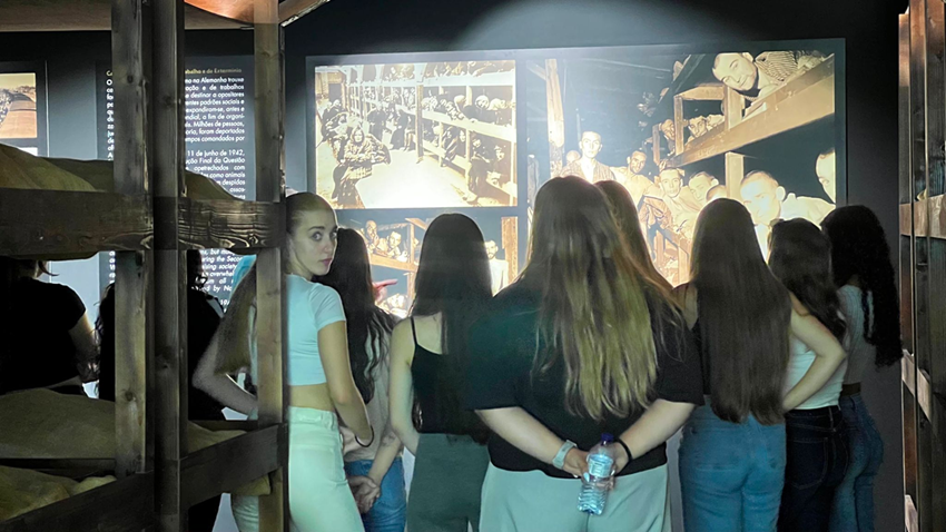 Young Portuguese leaders meet at the Holocaust Museum