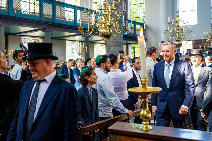 Portuguese Synagogue in Amsterdam celebrates 350 years with King Willem-Alexander in attendance