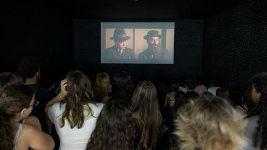 Holocaust Museum offers a filmic look of refugees in the 1940s
