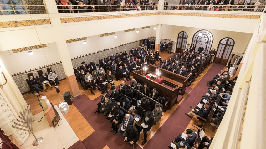 Jewish Community of Porto prepares to complete Bamidbar's book