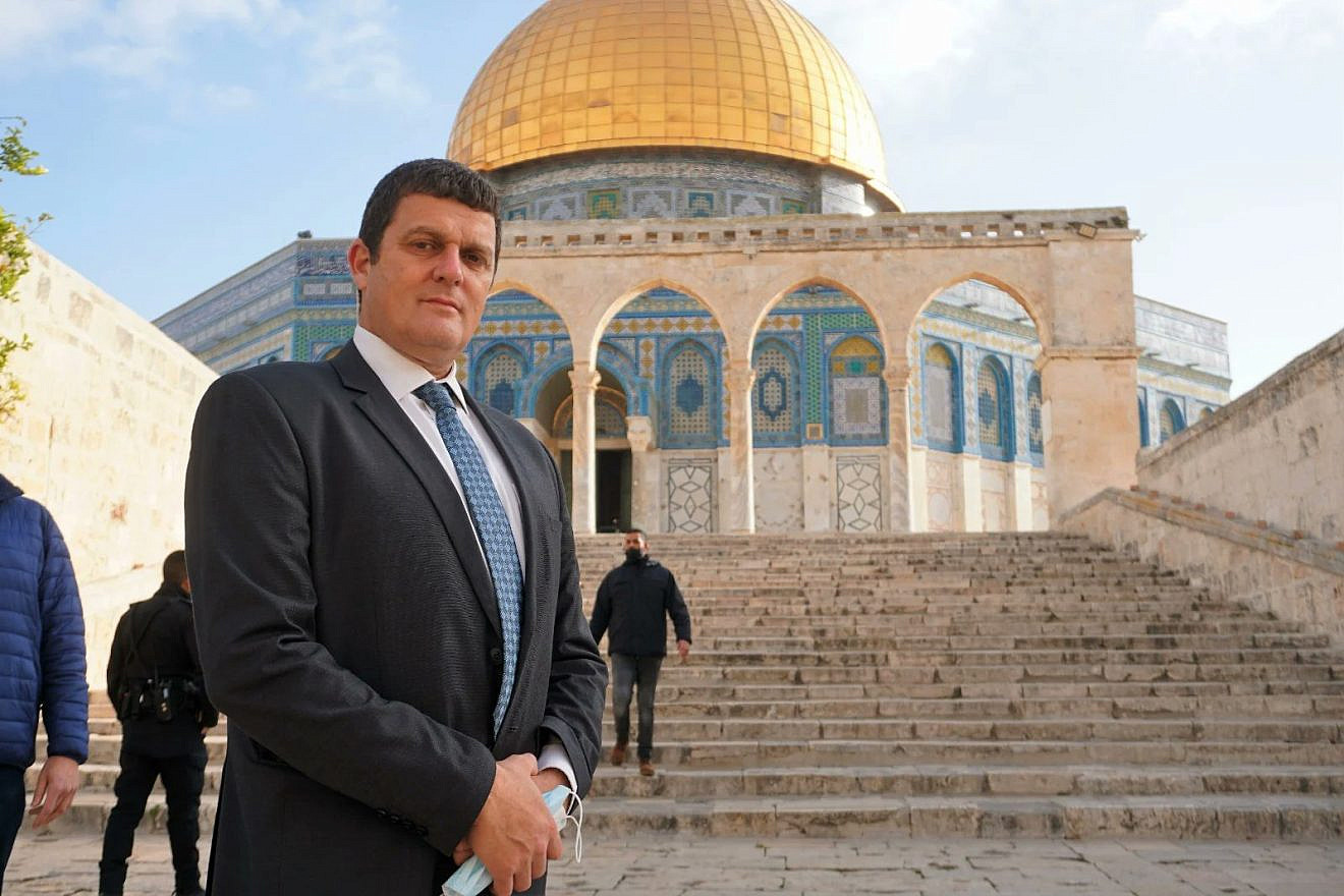Israeli MK proposes dividing Temple Mount between Jews and Muslims