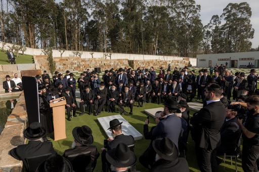 Nitzavim-Vayeilech offer lessons to Portugal