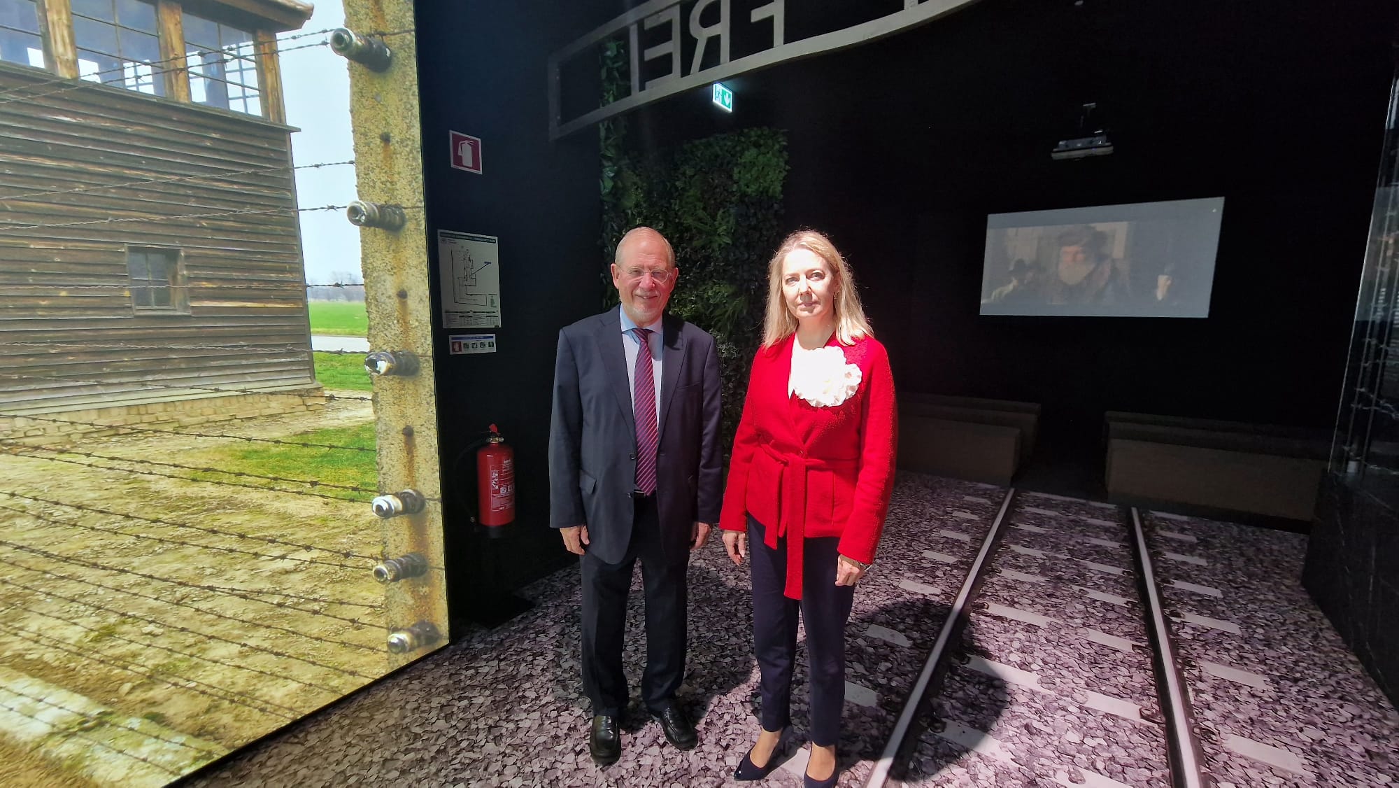 New Head of Mission of the Polish Embassy in Portugal visits the Holocaust Museum of Oporto