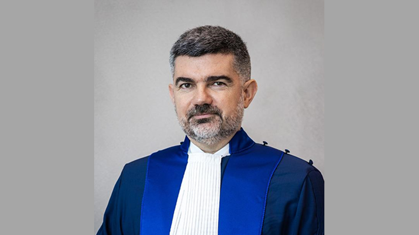 Non-independent French judge now complains that he is the target of a form of 