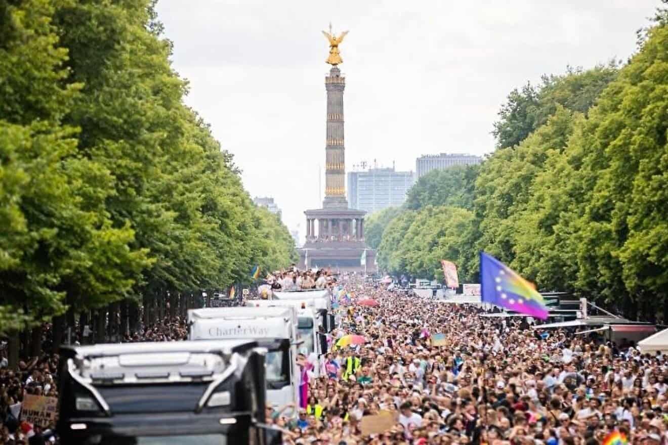 Berlin strips citizenship from Hamas supporter
